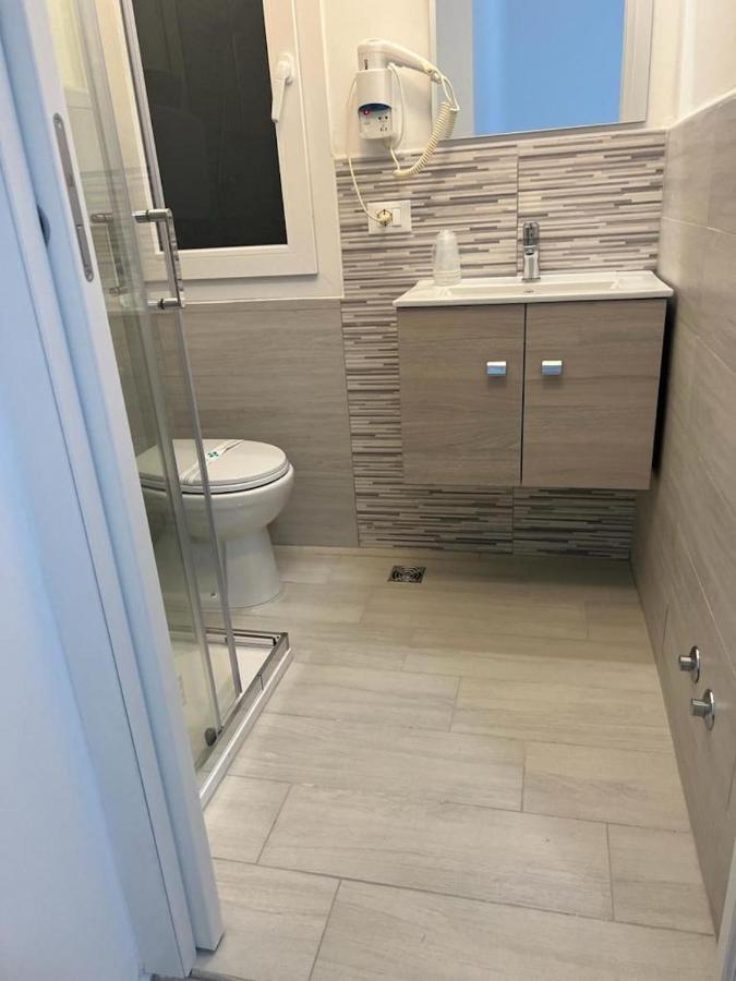 Chiama Hotel Римини Екстериор снимка