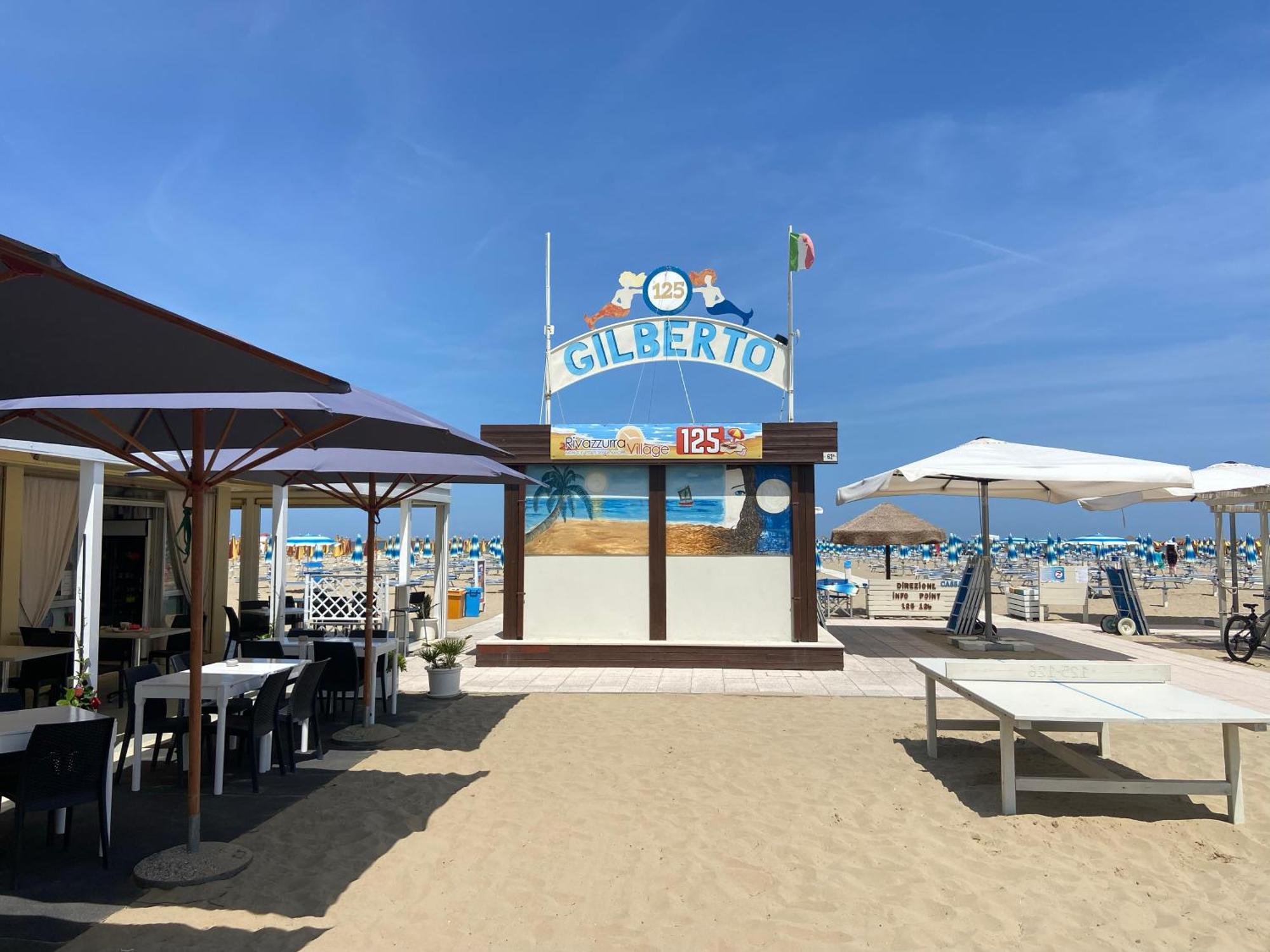 Chiama Hotel Римини Екстериор снимка