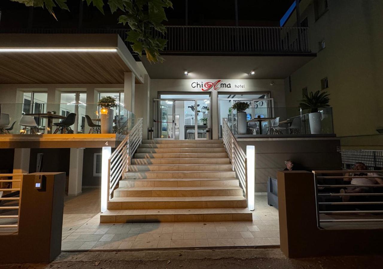 Chiama Hotel Римини Екстериор снимка